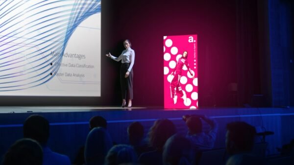 adFrame Quick 100x250 2.0